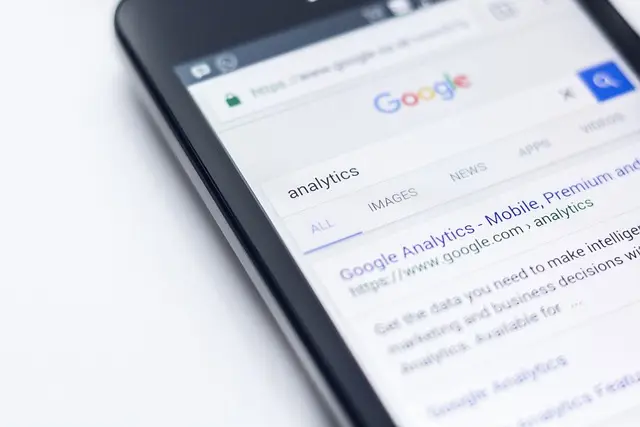 Comment Évaluer la Fiabilité des Avis en Ligne