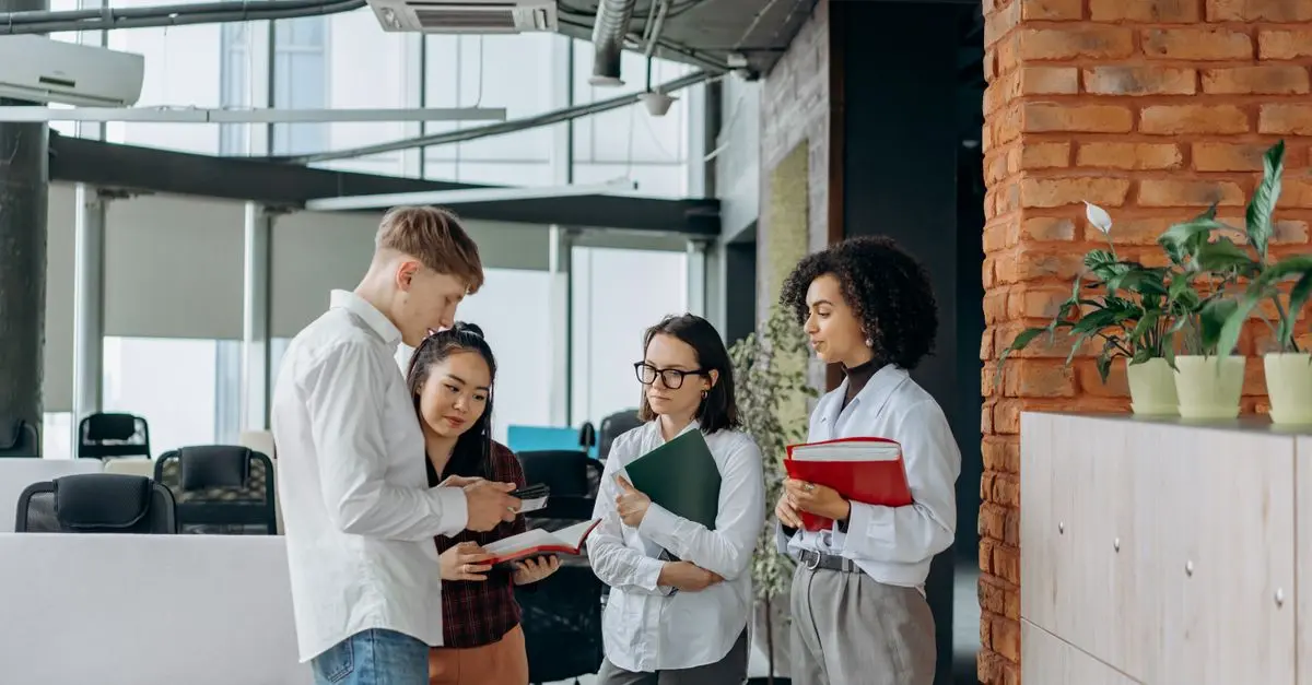 Comment Créer une Stratégie de Collecte d'Avis Efficace
