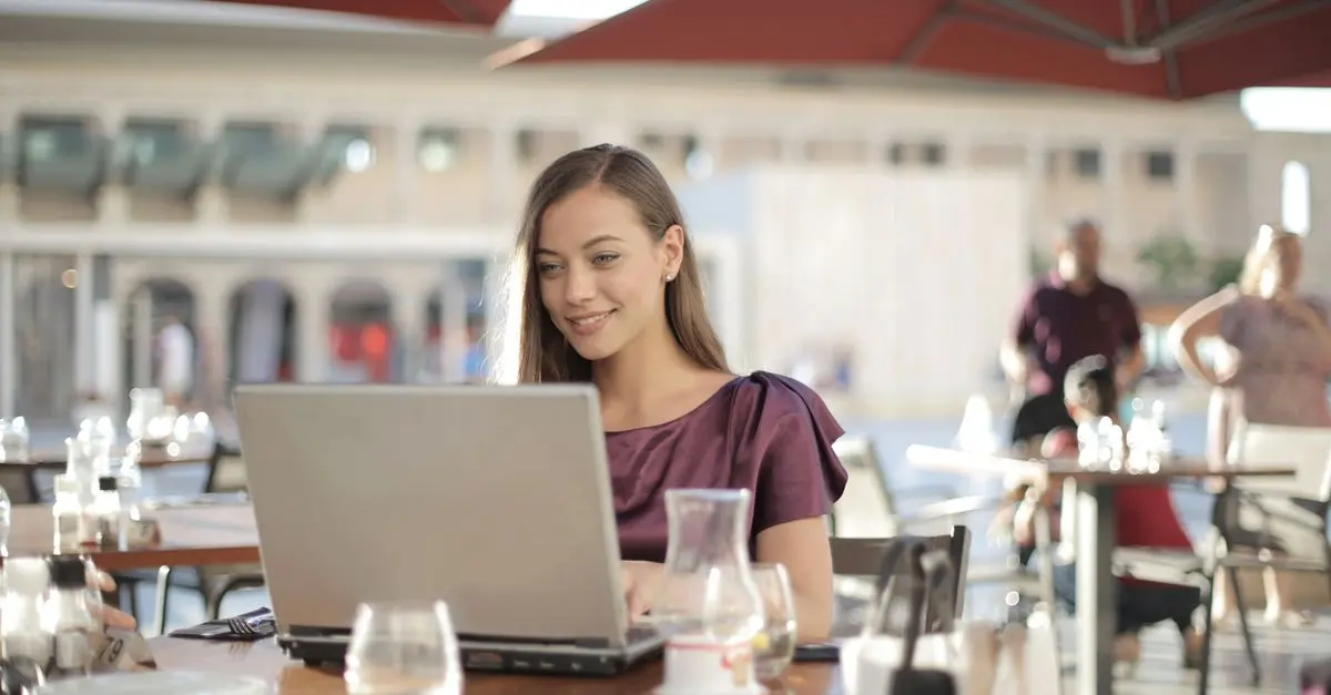 Comment Les Avis en Ligne Façonnent Votre Stratégie Marketing