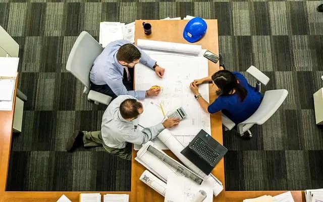 Comment Répondre Efficacement aux Avis Clients Négatifs