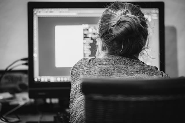 Comment Évaluer les Avis Clients pour Améliorer Votre Stratégie