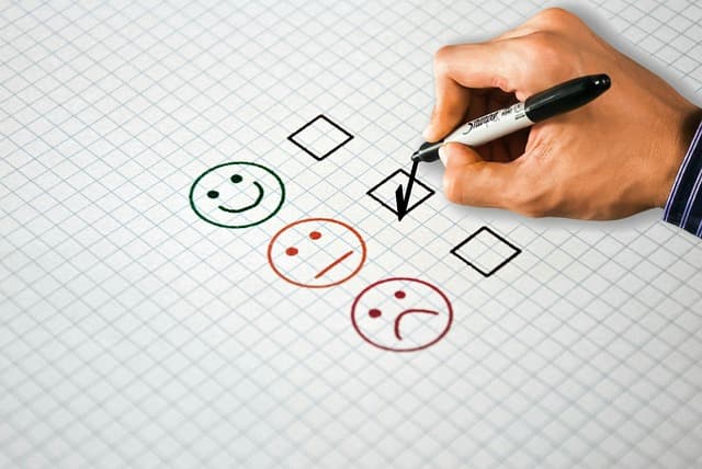 Comment Analyser les Avis Clients pour Optimiser Votre Stratégie
